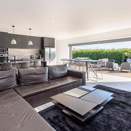 Pinot Paradise Villa Martinborough Buitenkant foto