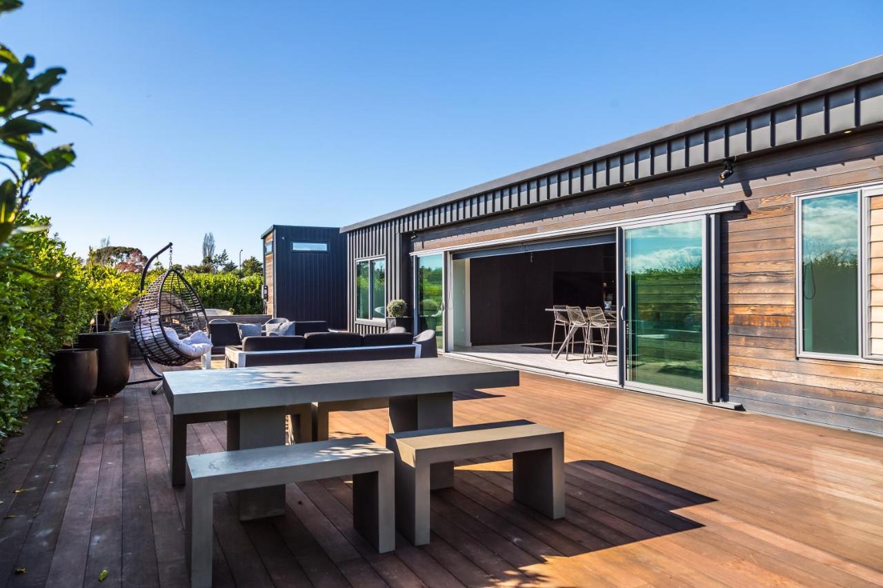 Pinot Paradise Villa Martinborough Buitenkant foto